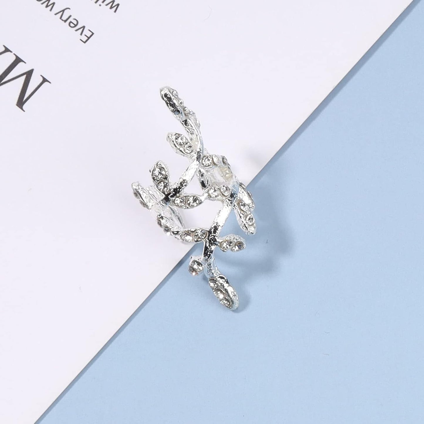 Boho Cz Leaf Ear Cuff Earrings Silver Ear Crawler Earrings Paved Rhinestone Cartilage Cuff Earrings Non Piercing Ear Cuff Wrap Earrings Jewelry for Women and Girls Gifts