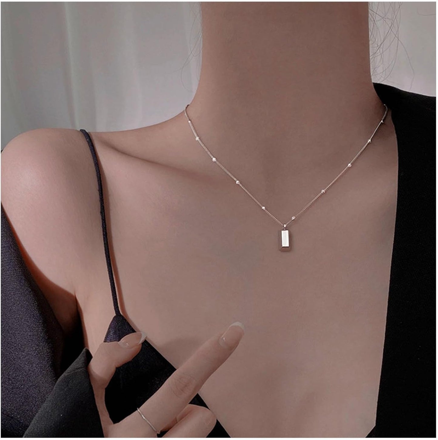 Vintage Square Pendant Necklace Polish Square Necklace Square Choker Necklace Gold Ball Chain Necklace Jewelry for Women (Gold)