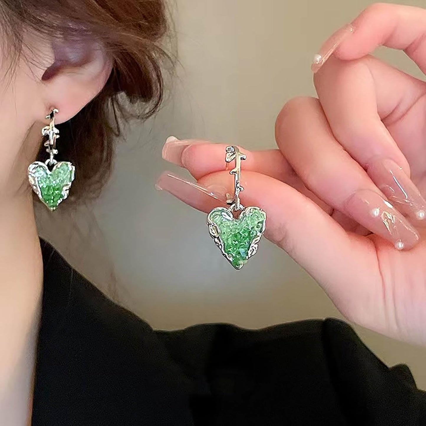 Punk Heart Dangle Earrings Black Onyx Heart Earrings Silver Open Circle Hoop Earrings Gothic Heart Drop Earrings Jewelry for Women