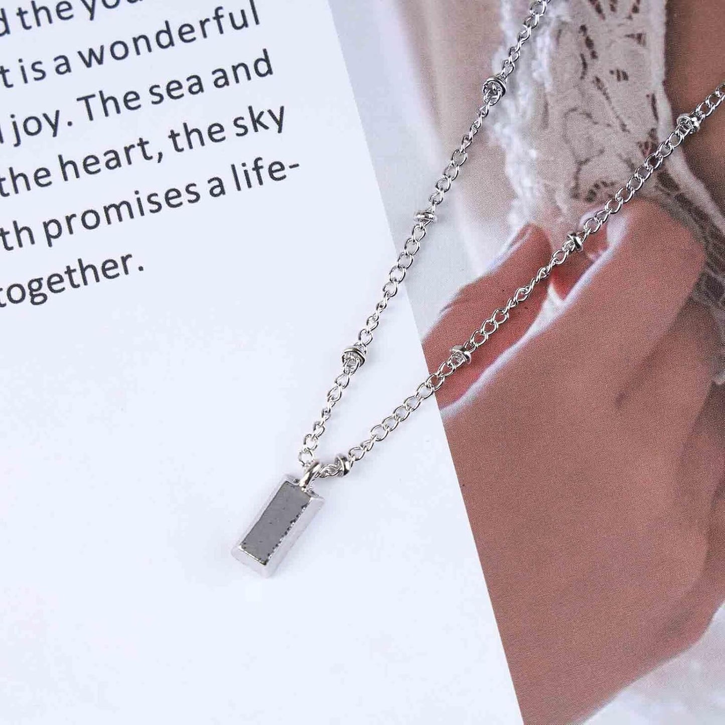 Vintage Square Pendant Necklace Polish Square Necklace Square Choker Necklace Gold Ball Chain Necklace Jewelry for Women (Gold)