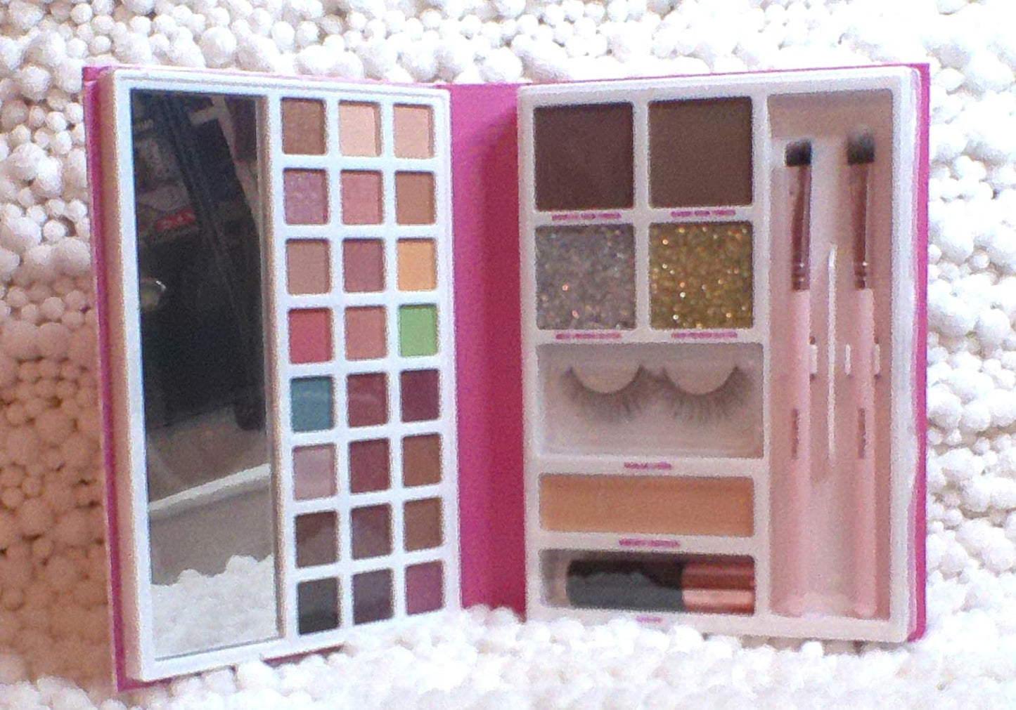 Profusion Eyes Complete Eyes Kit, Makeup Set