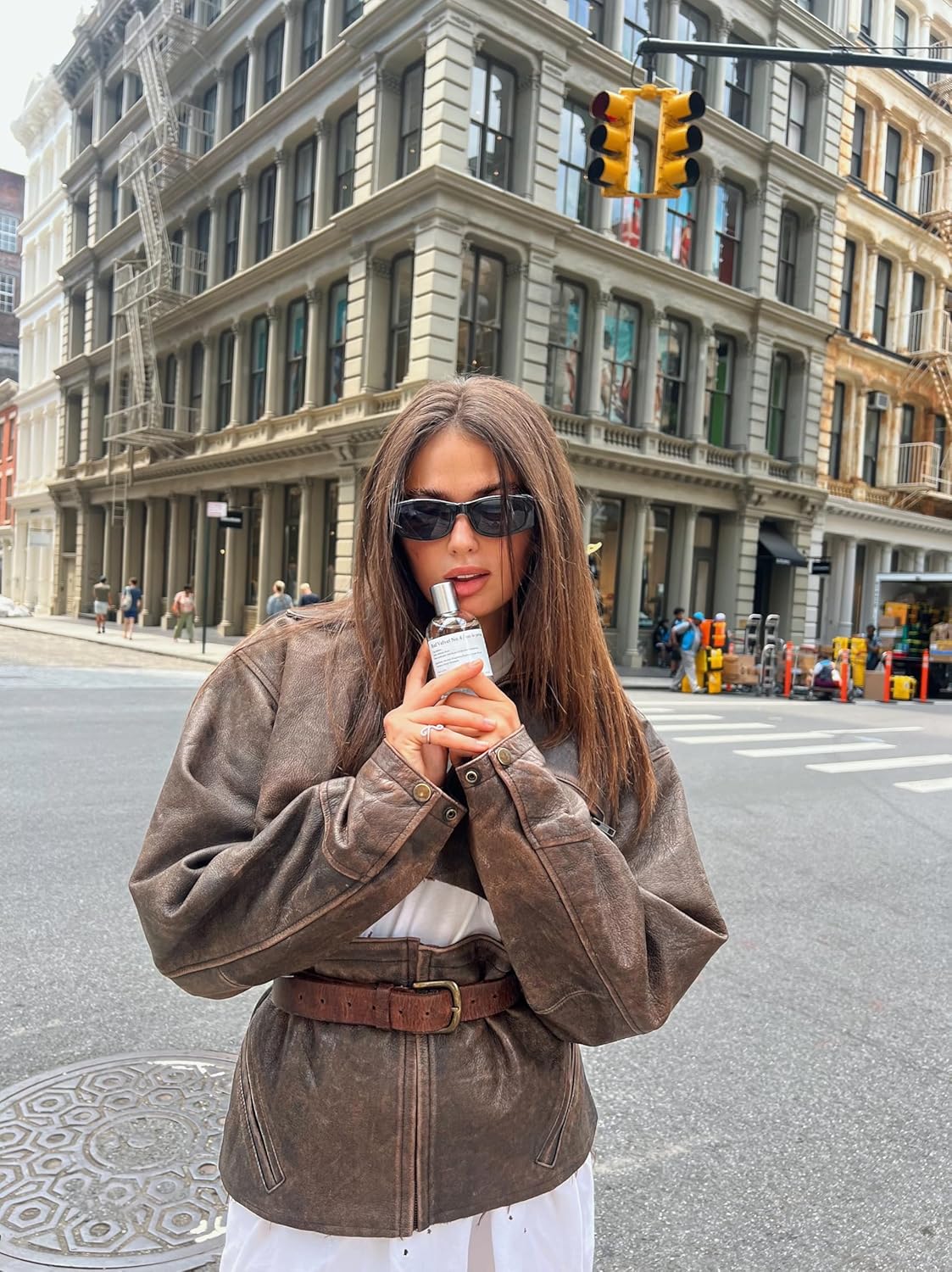 Twist Rio Amber Rouge No. 270 - Inspired by S. D. Janeiro Cheirosa '68, Long-Lasting Perfume for Women, Vegan, Clean Ingredients, Wood & Powder Fragrance – Spray 100 ml | 3.4 fl. oz.